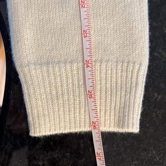 Tabitha Webb Women Sweater, Long Sleeve, Crew Neck, Size XL - Picture 4 of 7